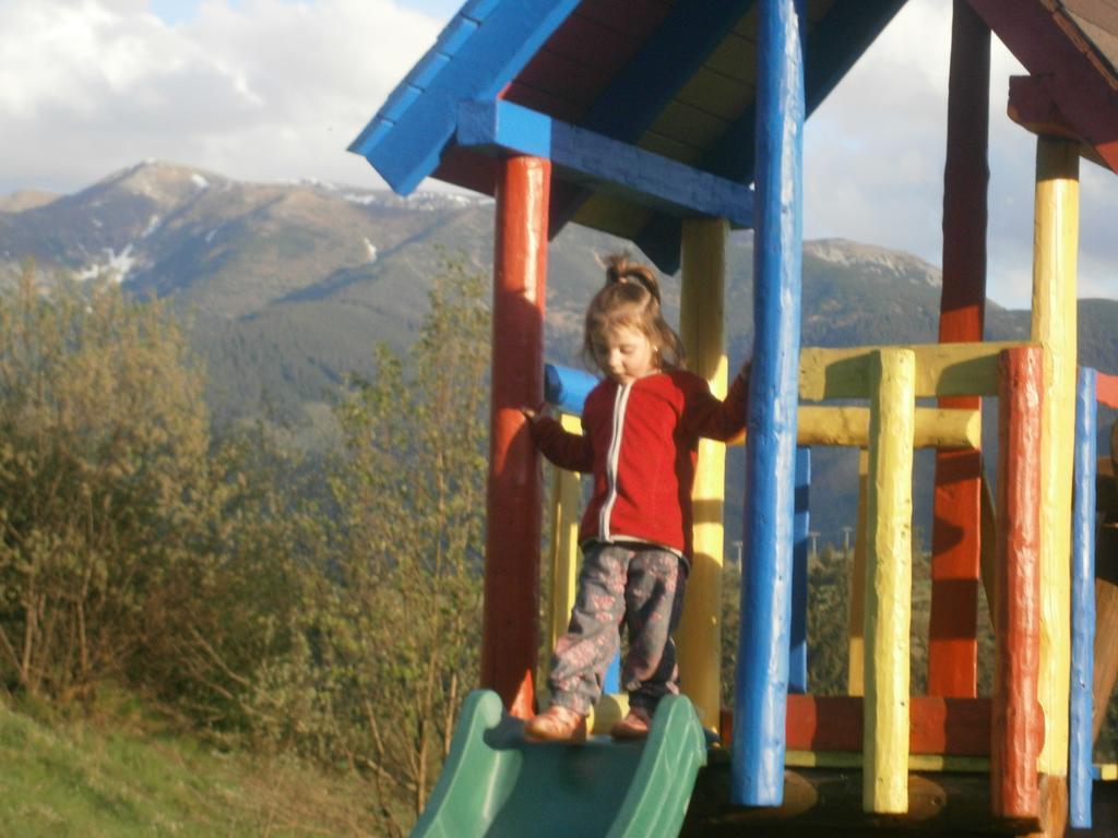 Dom Na Okraji Obce - Privat Siskovci Privatunterkunft